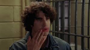  generally people with curly hair face issues with frizz or lack of moisture, says celebrity groomer jessica ortiz, whose clients include timothée chalamet, darren criss, and shameik moore. Best Lol Darren Criss Gifs Gfycat