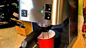 Had to hold the feeder tube high above the machine, constantly shooting water into it from a large syringe/baster while alternating between the steam pipe and the coffee pathway. Starbucks Barista Espresso Machine How To Youtube