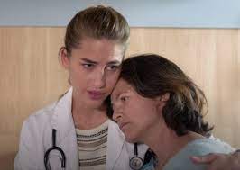 200 10 0 15 juillet 2019: Laurence Endormie Lucie Assommee Et Yara Enlevee Demain Nous Appartient 11 01 2019 Demain Nous Appartient Nouveautes Tele Com