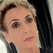 Who built this house? 😭