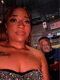 Cheek kiss between reality tv personalities