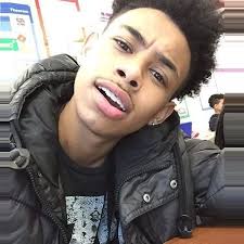 Cammodels features live webcam models streaming direct to you from their homes and studios around the world. Cute Boys With Black Hair Selfie Novocom Top