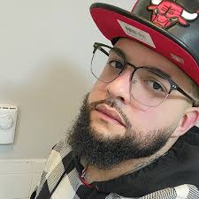 Marco Pellot's Instagram, Twitter & Facebook