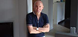 20 februari 2010 om 00:00 uur | (ibo). Michel Wuyts Televisielandschap Gaat Niet Brutaal Veranderen Wielerflits