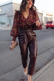 Pin By Kr Personal Style On Fall 2020 Style Inspiration Floral Blouse Outfit Leather Pants Outfit Pants Outfit Fall