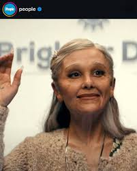 When Gus meets Peter the Crocodile in season 2 of @sweettoothnetflix which  came out earlier this year. @fracturedfxinc was tasked with building this  beautiful VFX-hybrid creature, we also designed and created Gus