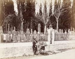Mezarlik Onunde Simit Saticisi 19 Yuzyil Mezarliklar Istanbul Fotograf