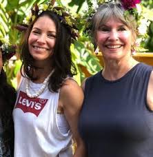 Married to murray hone back in days; Evangeline Lilly Family Husband Kids Sisters Parents Afalona
