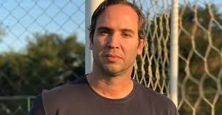 Caio Ribeiro revela que faz tratamento contra o câncer: “Falta pouco”