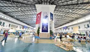 Izmir Protokolunden Balik Hali Cikarmasi
