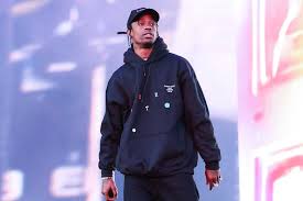 The imagery on the back of the hoodie depicts a virtual version of one of travis scott's most. Travis Scott Confirmed To Debut A New Track On Fortnite