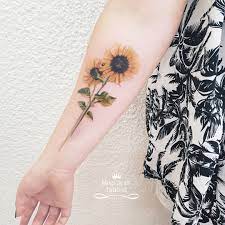 Sonnenblume The Sunflower New Blog Is Coming Up Soon Im So Excited To Share The Next Project With You X P Sunflower Tattoo Shoulder Shoulder Tattoo Tattoos