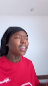 I made it through my first semester of college 🙌🏾 God did fr ✓ and I  would like to thank everyone who help me through this journey ❤️see you in  the fall ✌️🏾