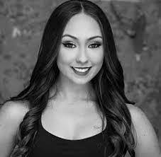 Clarissa Hampton's Instagram, Twitter & Facebook