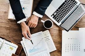 Working in the financial department of companies, finance officers, or controllers, are engaged with the basic record keeping for company accounts, preparing balance sheets and processing invoices in order to maintain accounting. Chief Financial Officer Cfo Resume Examples 20 Tips