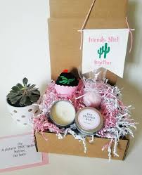 Best Friend Birthday Gift Box Ideas For Her Best Friend Birthday Gift Box Succulent Gift Social Etsy Miss You Gifts Friend Birthday Gifts Birthday Gifts For Best Friend