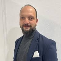 100+ "Scuncio" profiles