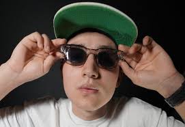 Felipe Cardona Music & Downloads