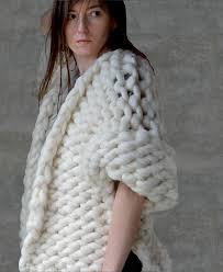 Patrons de pulls modele pull femme manches raglan comment tricoter tricot pull tricot femme modele tricot laine aiguilles circulaires. Epingle Sur Knit