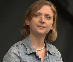 Elaine Jewell's Instagram, Twitter & Facebook