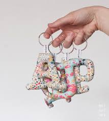 Keyring Letter With A Hole A Keyring With Your Initial Perfect To Accompany Your Keys Made With Liberty London Fab Lettres En Tissu Porte Cle Bijoux De Sac