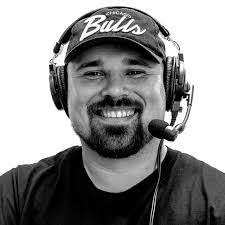 Travis Cochran's Instagram, Twitter & Facebook