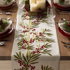 Table Runners And Placemats Buying Guide Crate And Barrel Christmas Table Runner Embroidered Table Runner Christmas Table Cloth