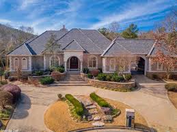 2 Spring Valley Ln Little Rock Ar 72223 Mls 19005086 Zillow House On The Rock Spring Valley House Goals