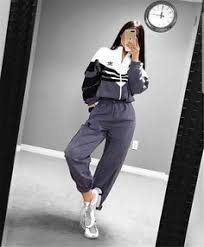 Tenues de sport pour femmes1,164. Ø¯ÙÙÙ ÙÙÙ Ø§ÙØ´ÙØ±Ø© Tenue De Sport Femme Adidas 2019 Thibaupsy Fr