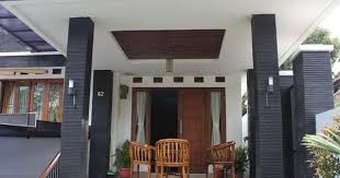 Model atap teras rumah minimalis menjadi banyak pilihan dan tengah naik daun popularitasnya. 15 Inspirasi Baru Model Plafon Teras Rumah Minimalis Terbaru