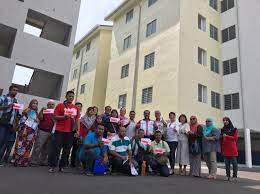 Located within bertam perdana area, which easy access to lots of restoran and not far from tesco. Exco Serah Surat Tawaran Rumah Projek Mekar Sari Kepada 282 Pemohon Buletin Mutiara