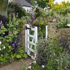 A small yard shouldn't be uninspiring. 140 English Cottage Garden Ideas Cottage Garden English Cottage Garden Garden