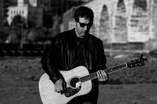 Dan Israel plays solo at Boom Island Brewing