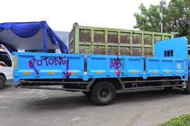 Gaji pns 2021 kabarnya terdiri dari komponen gaji dan 2 tunjangan saja, yakni tunjangan kinerja dan tunjangan kemahalan gaji pns 2021 belum ada kepastian, apakah mengalami kenaikan atau tidak. Bikin Rugi Negara 10 Truk Odol Di Bogor Dipotong Dirjen Hubdat