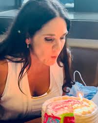 Amber Arnett-Bequeaith