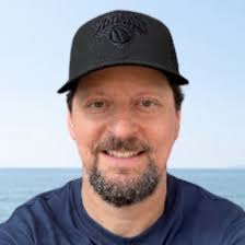 Great Wolf Resorts, Inc. Campaign Invites Families to 'Wolf Out!'