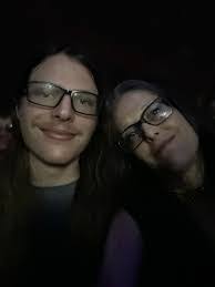 Laurie Mcmullen's Instagram, Twitter & Facebook