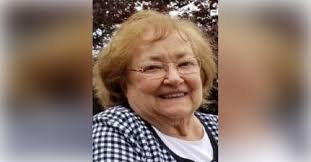 Kendra Culp's Instagram, Twitter & Facebook