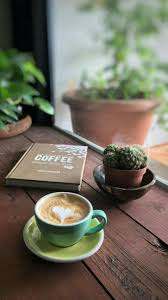 Pin By Nevena Pejcic Neca On Miremengjes Buongiorno Coffee Shop Photography Coffee Time Coffee Art