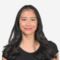 Kristine Houston's Instagram, Twitter & Facebook