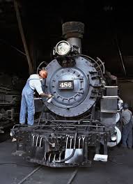 Painting Front Of Locomotive Locomotive Old Trains Train
