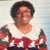 Maxine Gunn's Instagram, Twitter & Facebook