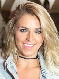 Olivia Flowers's Instagram, Twitter & Facebook