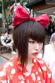 This means that layers are made for them! Japanese Asymmetrical Bob Hairstyle Tokyo Fashion