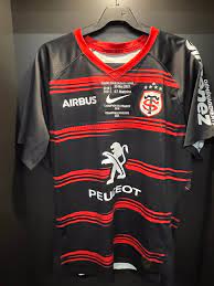 Superbe le nouveau maillot du stade toulousain vingt fois champion de france !!! Stade Toulousain On Twitter â„‚ð•– ð•žð•'ð•šð•ð•ð• ð•¥ Jeromekaino X ðŸ Etoiles Stasm