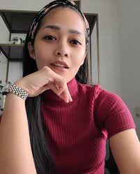 Sebab teksturnya yang ringan membuatkan kita tetap rasa selesa dan tidak melekit. Posting Foto Mau Belanja Penampilan Gracia Indri Dipuji Kayak Abg