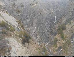 Crash du vol germanwings : Crash Aerien 24 Mar 2015 D Un Airbus A320 211 D Aipx Prads Haute Bleone