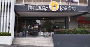 I am a huge pet lover and thought i would check out this large pet shop in george town while i was on holiday in penang. Foodkitty Petshop Bayan Lepas Kedai Kucing
