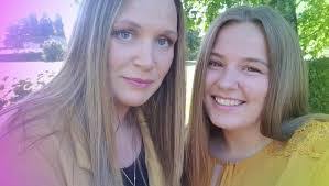 Elisha Jane's Instagram, Twitter & Facebook