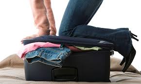 Cara merawat celana jeans agar tidak luntur. 5 Tips Kemas Bagasi Untuk Travel Salaam